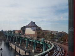 -海底巡游艇:尼莫和好友的海洋世界