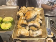-围炉肉舍•炭烤活鳗•丹东海鲜烤肉(步行街店)