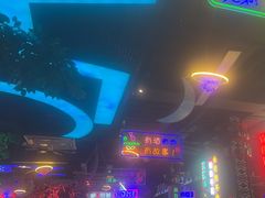 -路边边.炒菜烧烤.音乐餐厅(良乡长虹店)