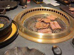-铭牛烧肉·和牛海鲜自助(高新月牙湖店)