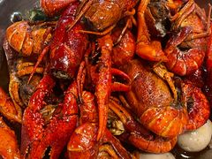 -李双猪·小龙虾·烧烤·羊肉煲(乐山店)