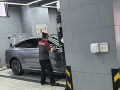 -哈贝卡汽车服务连锁(硕士路店)