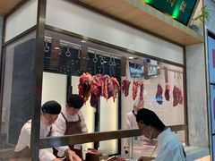 -左庭右院鲜牛肉火锅(浦江欢乐颂店)