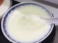 冻双皮奶-百花传统甜品店(原址店)