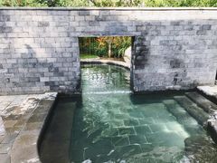 -七彩云南古滇温泉山庄