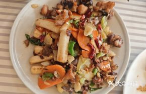 Spicy Chicken with Rice Noodles