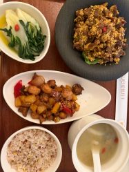 -爱悦月子中心·时光(武侯店)
