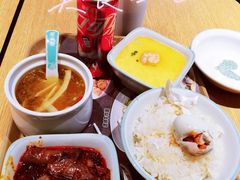 -老乡鸡(上海品尊国际中心店)
