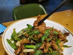 -老板很二(吉大店)