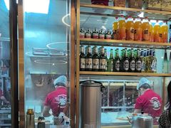 -东方饺子王(新奥购物中心店)