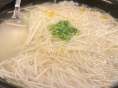 清鸡汤煮丝茅甜竹笋-海味观(老西门店)