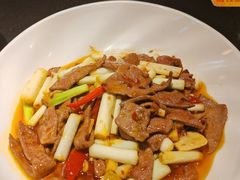 -万重锦·人文川菜馆(骡马市店)