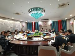 -百鸟朝凤宴会中心