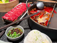 -三出山火锅(南京万象天地店)