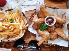 -Naughty Nuri’s Phuket