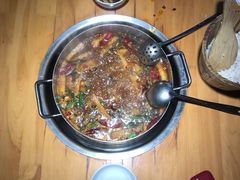 -大众跷脚牛肉馆·非遗传承单位(峨眉山店)