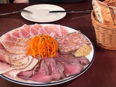 -羽深肉铺 Steak & Wine