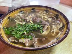 精品牛肉汤-老槐树煎包