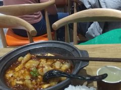 -极有家小鱼小鸡石锅煲(佳兆业店)