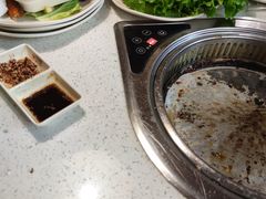 -佰烧海鲜烤肉火锅自助(世茂国际广场店)