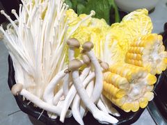-品也·鲍鱼鸡火锅(皇庭广场店)