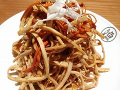 -江渔儿酸菜鱼(映月湖环宇城店)