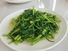 -七的湖·晚芳亭·阳澄湖农家菜·大闸蟹(莲花岛店)