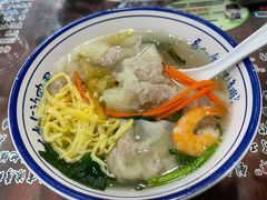 -长人馄饨铺(解放街店)