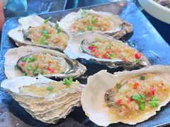 蒜蓉烤生蚝-大富蚝乌东哥饭店·石锅鱼杂·柠檬鸭(革新路店)