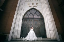 -易摄影婚纱摄影工作室