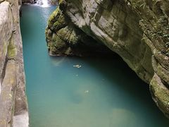 -龙水峡地缝景区