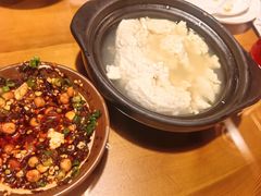 -重庆石磨豆花庄(乔庄店)