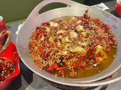 -金鱼盆32年水煮鱼·18秒辣椒炒肉(京西大悦城店)