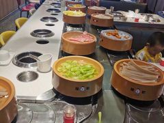 自助取餐区-龍歌自助小火锅(市南金茂湾店)
