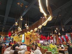 -老滇山寨•云南特色菜•地方菜•民族风情歌舞表演(金碧店)