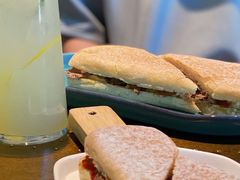 澳大利亚牛肉烤腌彩椒三明治-BOCATA 西班牙餐厅(三里屯店)