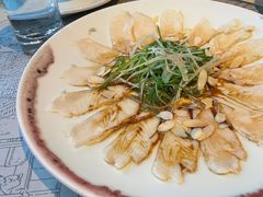 薄切鲜鱼片-穹六人间 people 6(岳阳路店)