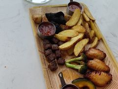 -ins森林童话餐厅coffee&bistro