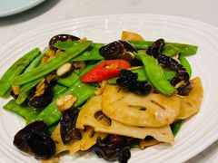 荷塘小炒-北李妈妈菜·海肠捞饭(高新万达店)