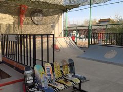 -TAC滑板滑雪俱乐部(朗园park店)