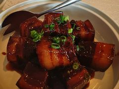石锅红烧肉-上海和平饭店龙凤厅 Dragon Phoenix