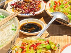 -三叔特色自贡菜(中海国际店)