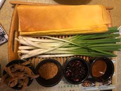 -赵记煎饼卷大葱(泰山大街店)