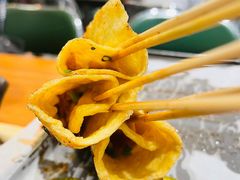 -何妹湿辣牛肉·粤式烧烤砂煲(桂雅路店)