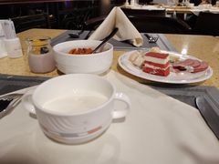 酸奶-汇泉王朝大饭店-旋转餐厅(南海路店)