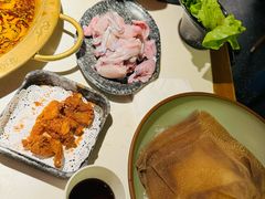 -哥老官重庆美蛙鱼头(五角场合生汇店)