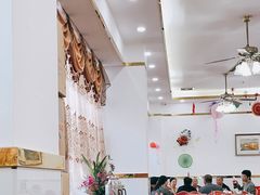 大堂-红日饭店(裕隆三路店)