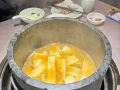 -野·大山里土鸡火锅(万科里店)
