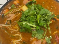 -肥汁米蘭香港米线(长宁来福士店)