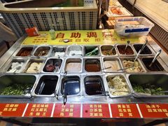 -尚品海鲜肥牛自助火锅(湖明店)